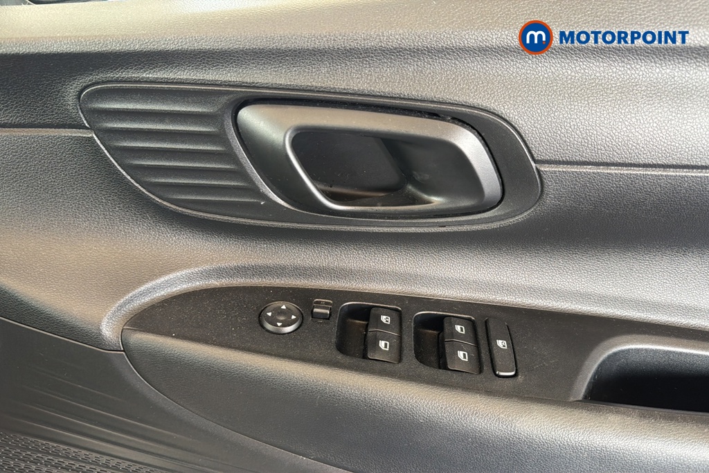 Hyundai I20 Se Connect Manual Petrol Hatchback - Stock Number (1652961) - 19th supplementary image