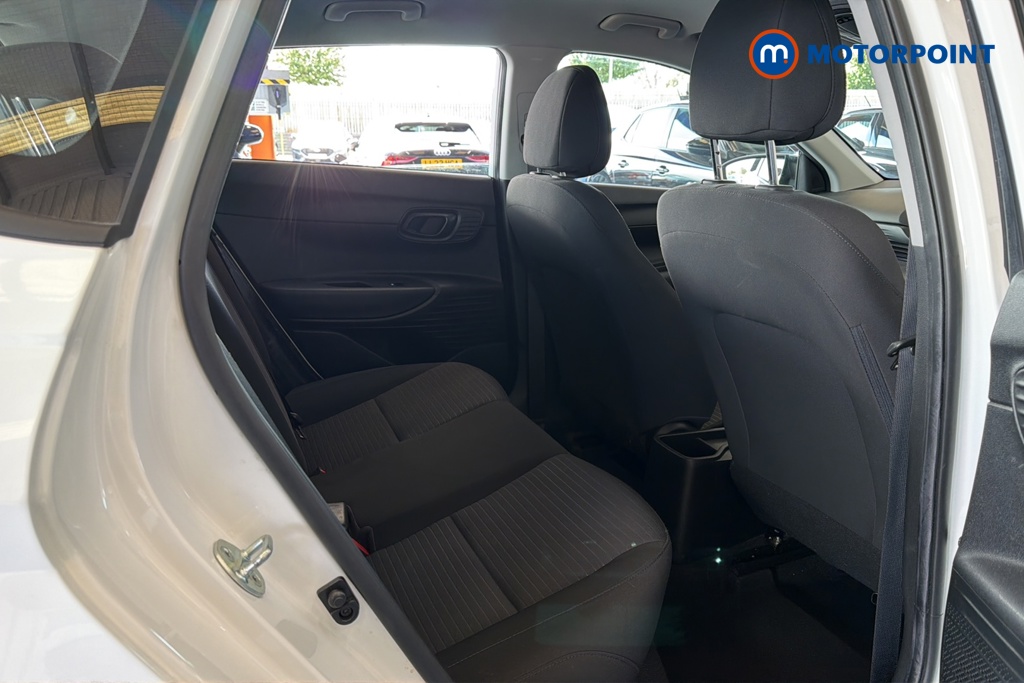 Hyundai I20 Se Connect Manual Petrol Hatchback - Stock Number (1652961) - 25th supplementary image