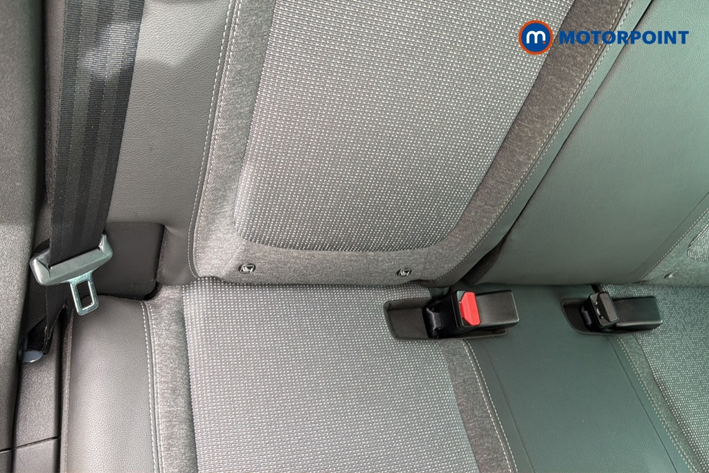 Vauxhall Crossland Elite Edition Manual Petrol SUV - Stock Number (1653057) - 27th supplementary image