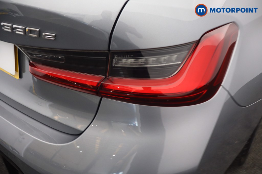 BMW 3 Series M Sport Automatic Petrol Plug-In Hybrid Saloon - Stock Number (1653214) - 4th supplementary image