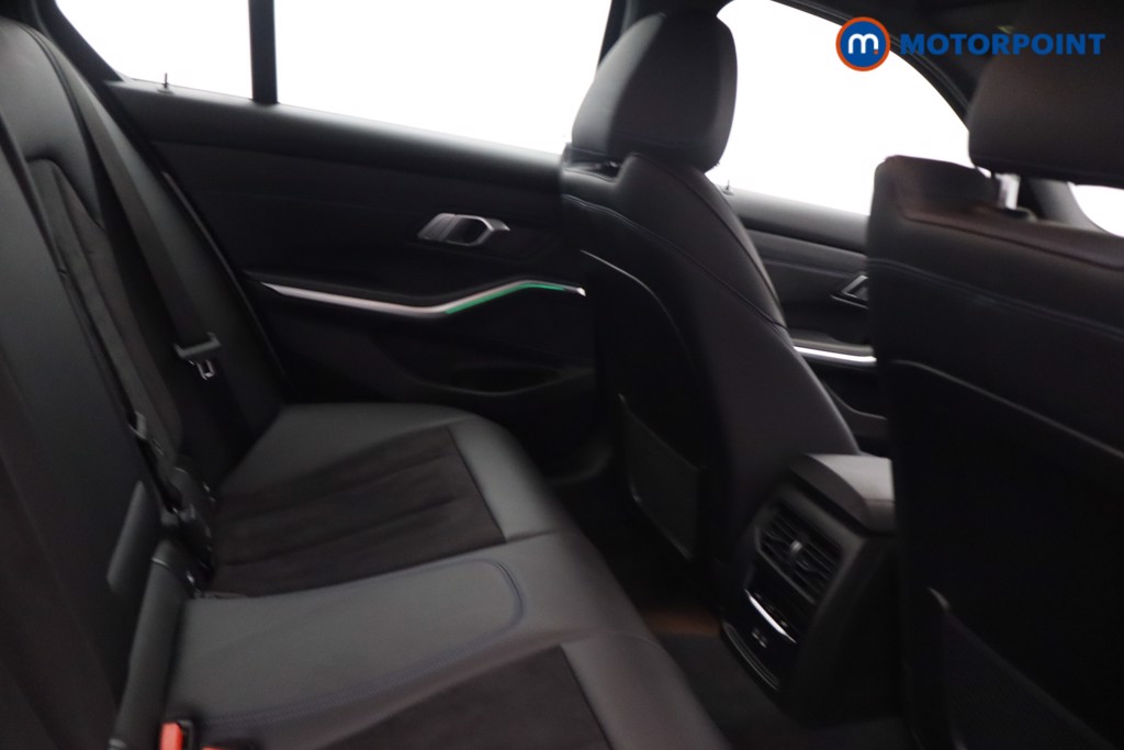 BMW 3 Series M Sport Automatic Petrol Plug-In Hybrid Saloon - Stock Number (1653214) - 9th supplementary image