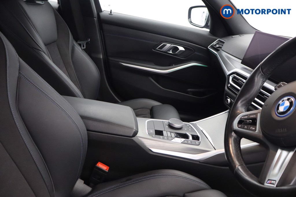BMW 3 Series M Sport Automatic Petrol Plug-In Hybrid Saloon - Stock Number (1653214) - 14th supplementary image