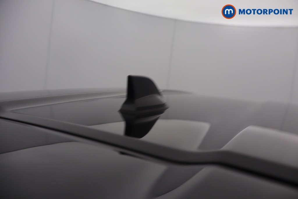 Nissan Juke Tekna Automatic Petrol SUV - Stock Number (1653297) - 4th supplementary image