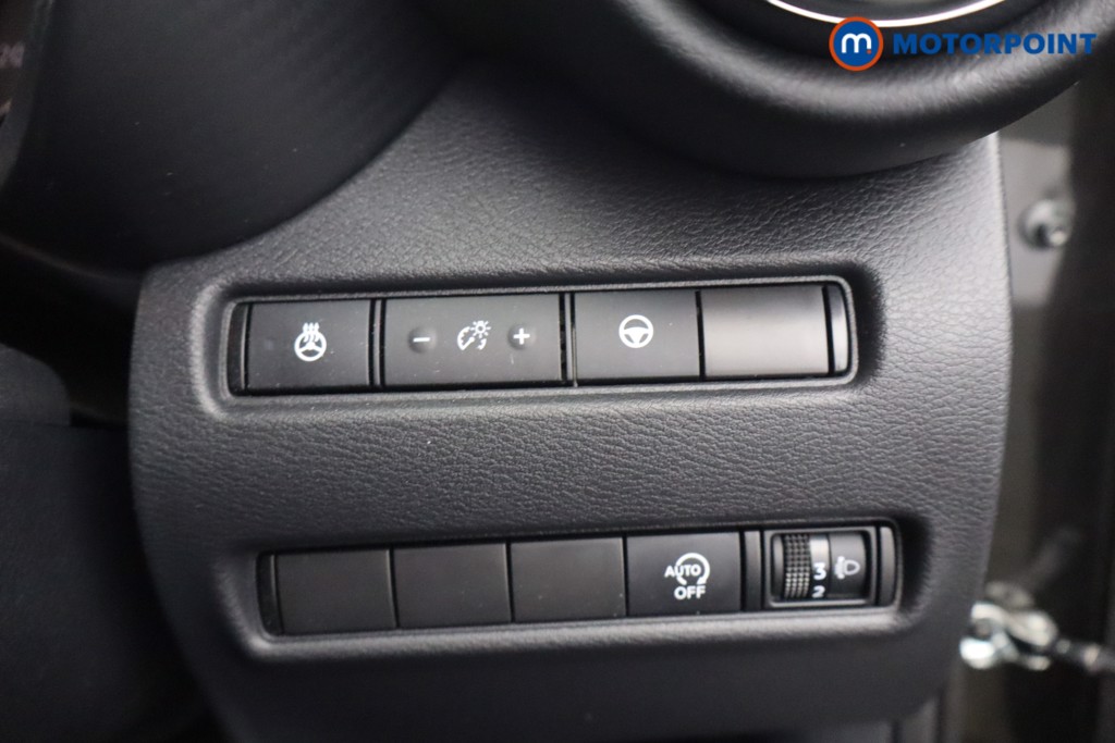 Nissan Juke Tekna Automatic Petrol SUV - Stock Number (1653297) - 14th supplementary image