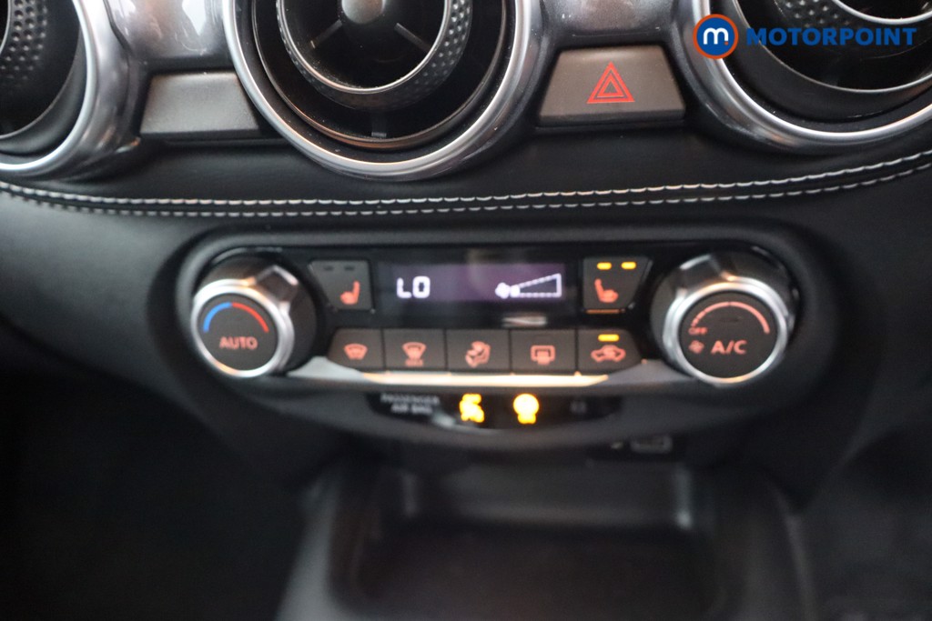 Nissan Juke Tekna Automatic Petrol SUV - Stock Number (1653297) - 18th supplementary image