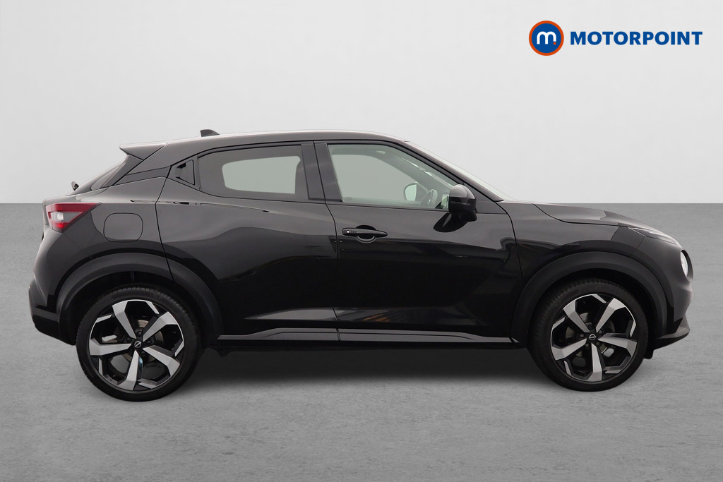 Nissan Juke Tekna Automatic Petrol SUV - Stock Number (1653297) - Drivers side