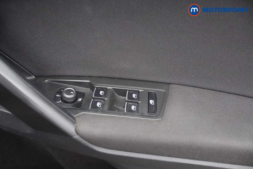 Volkswagen Tiguan Allspace Life Automatic Petrol SUV - Stock Number (1653315) - 13th supplementary image