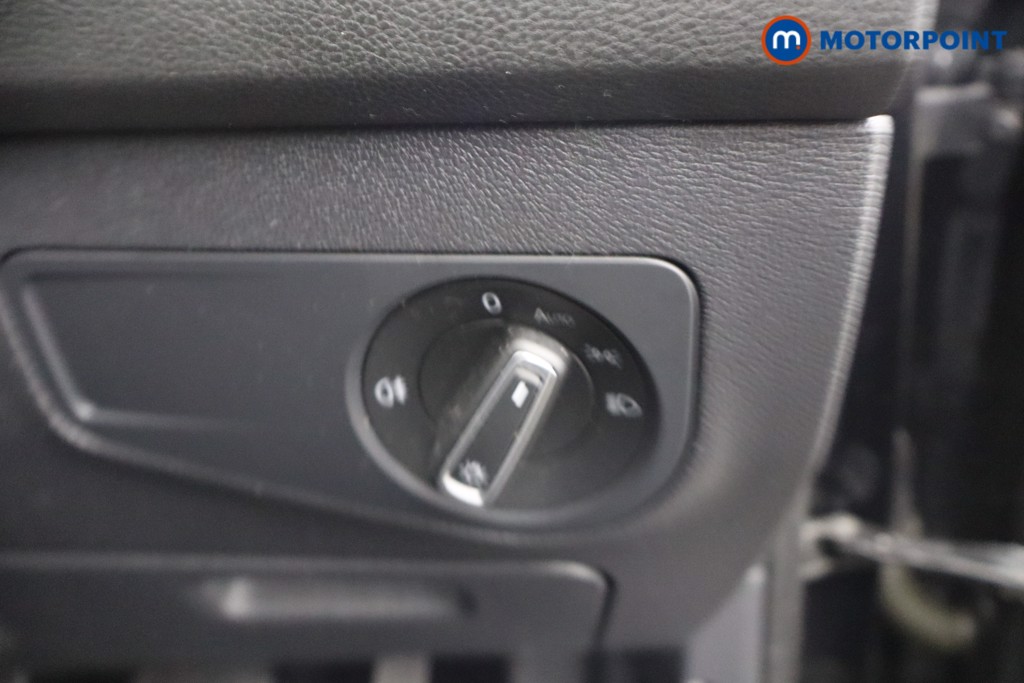 Volkswagen Tiguan Allspace Life Automatic Petrol SUV - Stock Number (1653315) - 17th supplementary image