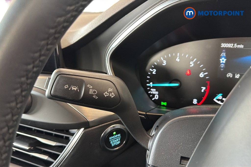 Ford Focus Titanium Edition Manual Petrol Hatchback - Stock Number (1653522) - 5th supplementary image