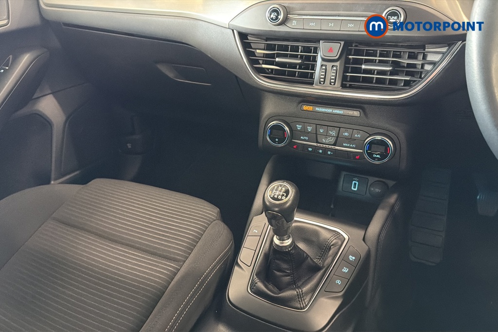 Ford Focus Titanium Edition Manual Petrol Hatchback - Stock Number (1653522) - 15th supplementary image