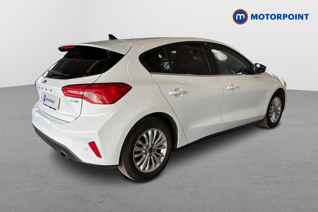 Ford Focus Titanium Edition Manual Petrol Hatchback - Stock Number (1653522) - Passenger side rear corner