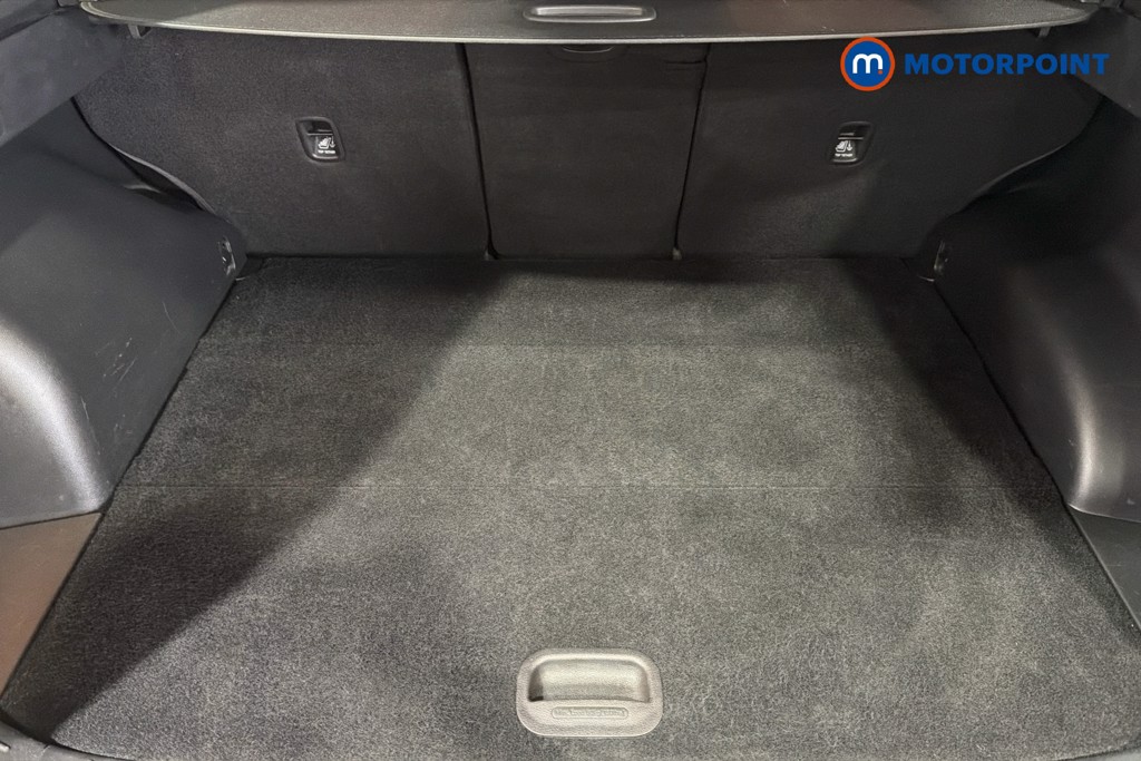 Hyundai Tucson Premium Manual Petrol SUV - Stock Number (1653595) - 33rd supplementary image