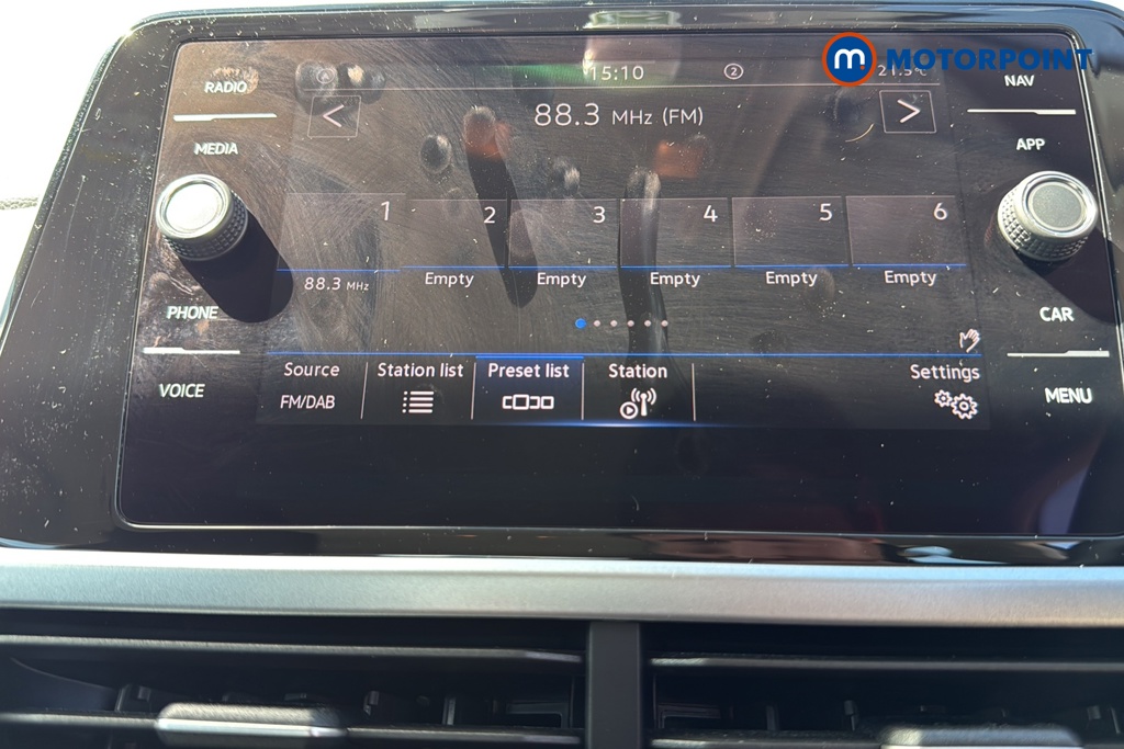 Volkswagen T-Roc Life Manual Petrol SUV - Stock Number (1653629) - 8th supplementary image