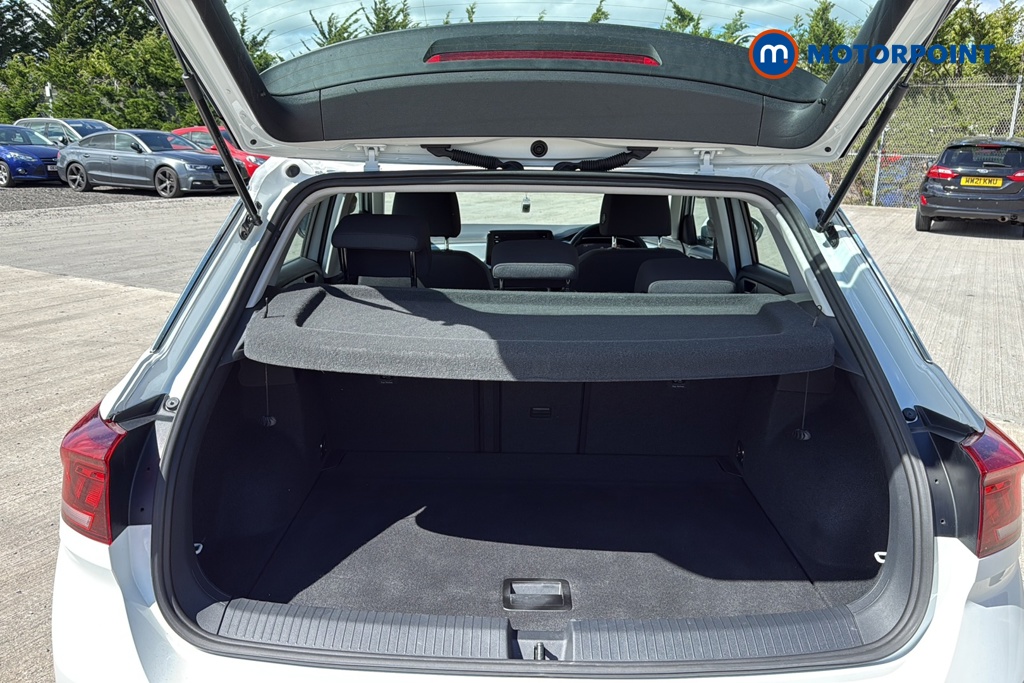 Volkswagen T-Roc Life Manual Petrol SUV - Stock Number (1653629) - 30th supplementary image