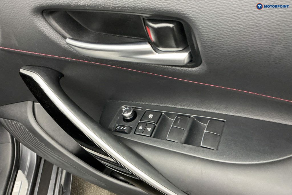 Toyota Corolla Gr Sport Automatic Petrol-Electric Hybrid Estate - Stock Number (1653667) - 25th supplementary image