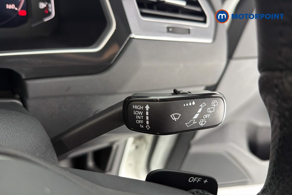 Volkswagen Tiguan R-Line Automatic Petrol SUV - Stock Number (1654229) - 7th supplementary image