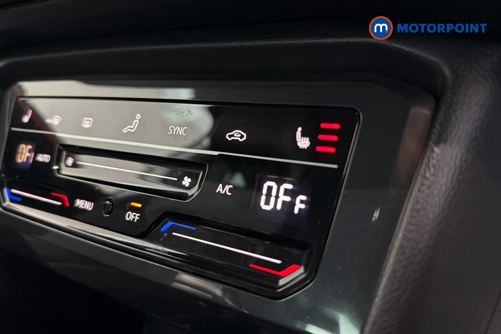 Volkswagen Tiguan R-Line Automatic Petrol SUV - Stock Number (1654229) - 14th supplementary image
