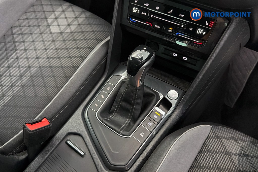 Volkswagen Tiguan R-Line Automatic Petrol SUV - Stock Number (1654229) - 15th supplementary image