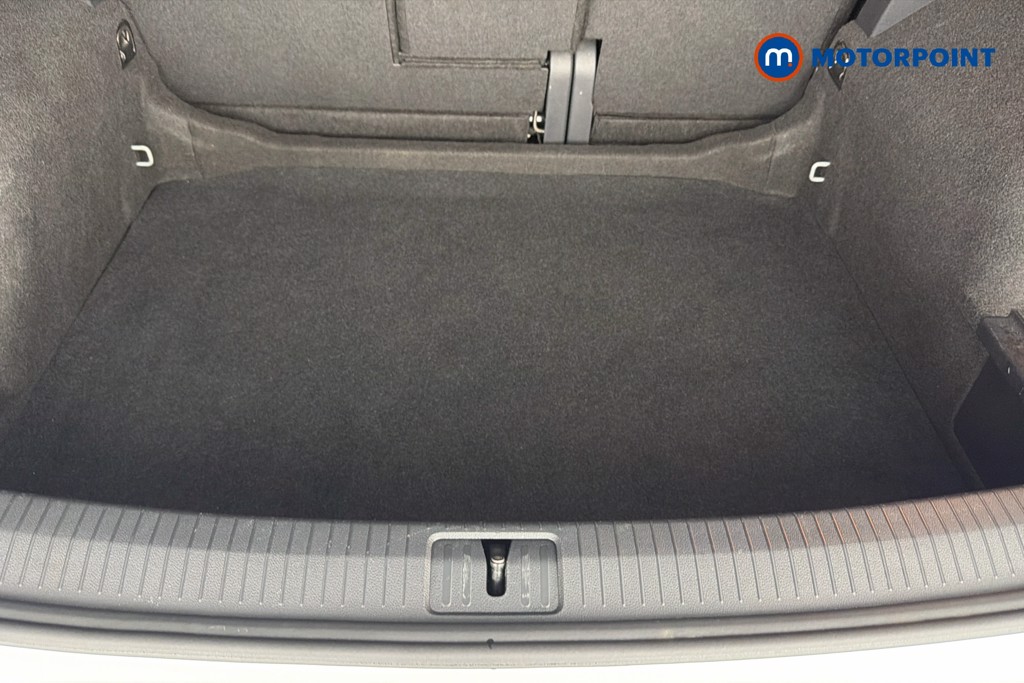 Volkswagen Tiguan R-Line Automatic Petrol SUV - Stock Number (1654229) - 33rd supplementary image