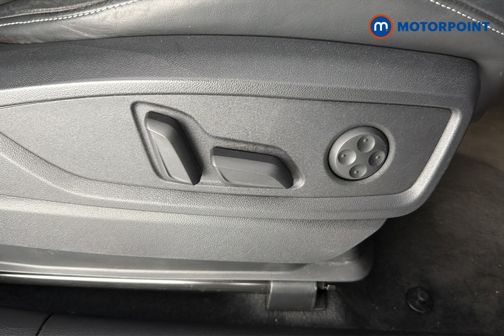 Audi Q5 Edition 1 Automatic Diesel SUV - Stock Number (1582325) - 23rd supplementary image