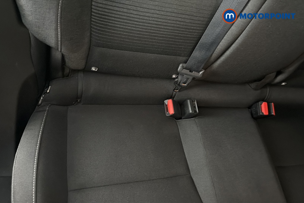 Renault Captur Iconic Manual Petrol SUV - Stock Number (1628379) - 27th supplementary image