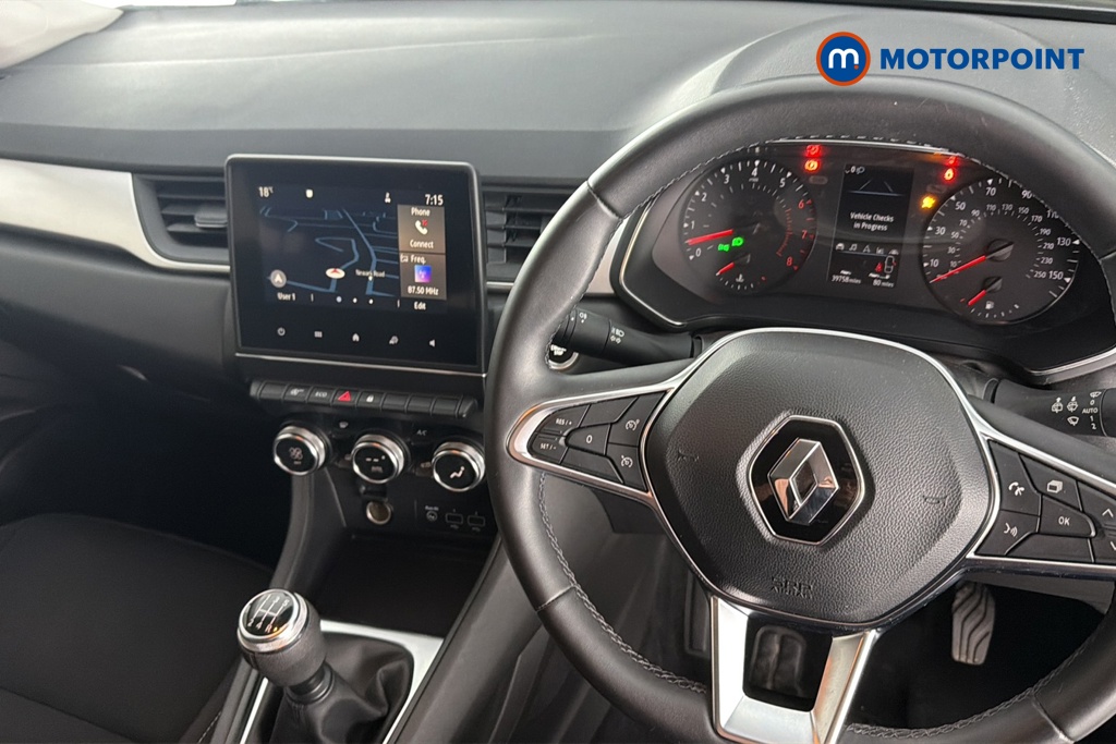Renault Captur Iconic Manual Petrol SUV - Stock Number (1628379) - 1st supplementary image
