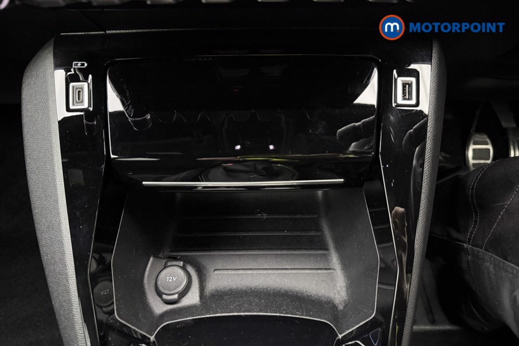 Peugeot 2008 Gt Premium Manual Petrol SUV - Stock Number (1628517) - 14th supplementary image