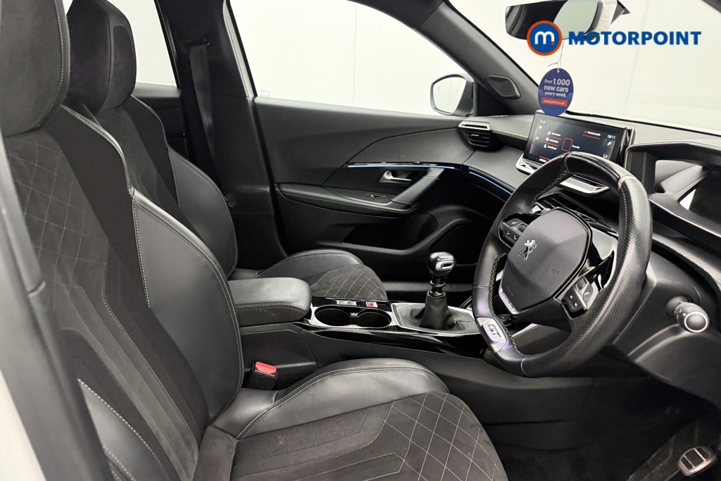 Peugeot 2008 Gt Premium Manual Petrol SUV - Stock Number (1628517) - 27th supplementary image