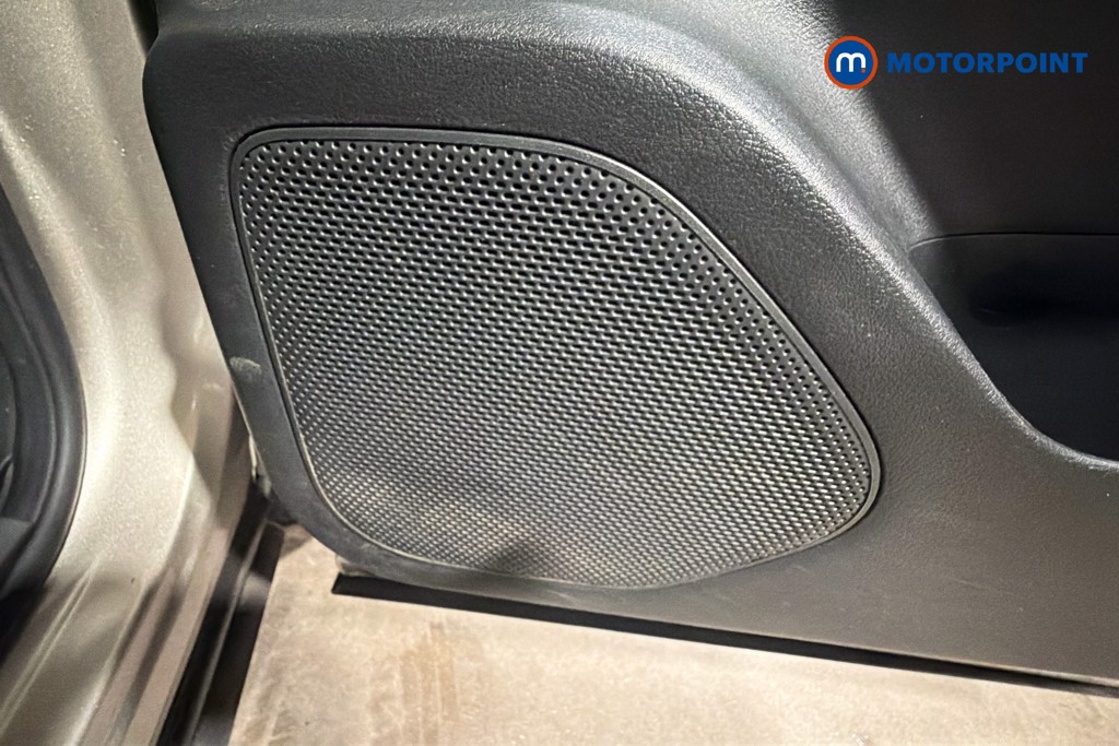 Nissan X-Trail N-Connecta Automatic Petrol-Electric Hybrid SUV - Stock Number (1631940) - 21st supplementary image