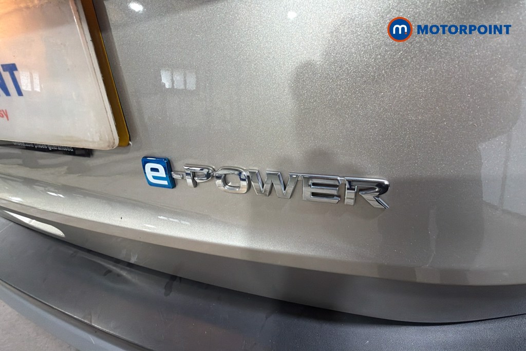 Nissan X-Trail N-Connecta Automatic Petrol-Electric Hybrid SUV - Stock Number (1631940) - 37th supplementary image