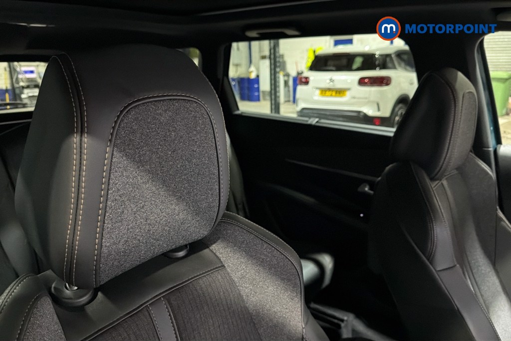 Peugeot 5008 Gt Line Premium Automatic Petrol SUV - Stock Number (1632758) - 23rd supplementary image
