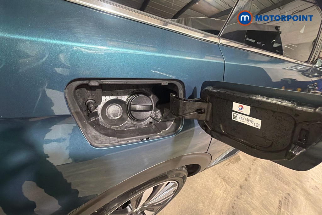 Peugeot 5008 Gt Line Premium Automatic Petrol SUV - Stock Number (1632758) - 41st supplementary image