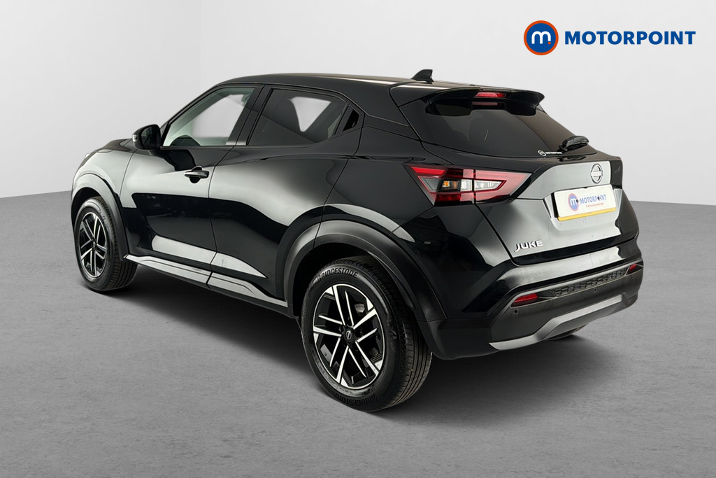 Nissan Juke N-Connecta Manual Petrol SUV - Stock Number (1635890) - Drivers side rear corner