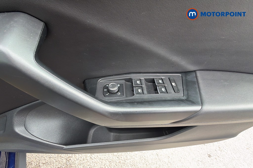 Volkswagen T-Roc R-Line Automatic Petrol SUV - Stock Number (1636848) - 20th supplementary image