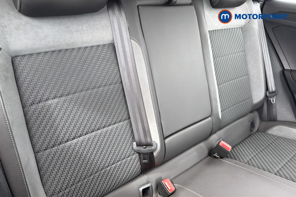Volkswagen T-Roc R-Line Automatic Petrol SUV - Stock Number (1636848) - 28th supplementary image