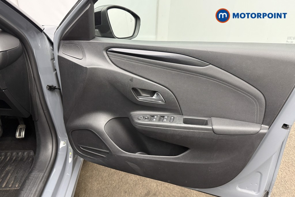 Vauxhall Corsa GS Manual Petrol Hatchback - Stock Number (1638513) - 17th supplementary image