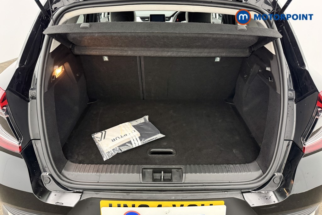 Renault Captur Techno Manual Petrol SUV - Stock Number (1642368) - 6th supplementary image