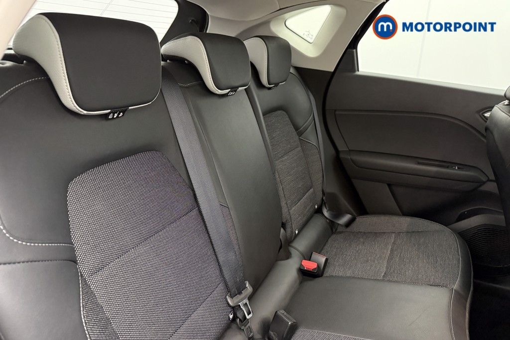 Renault Captur Techno Manual Petrol SUV - Stock Number (1642368) - 14th supplementary image
