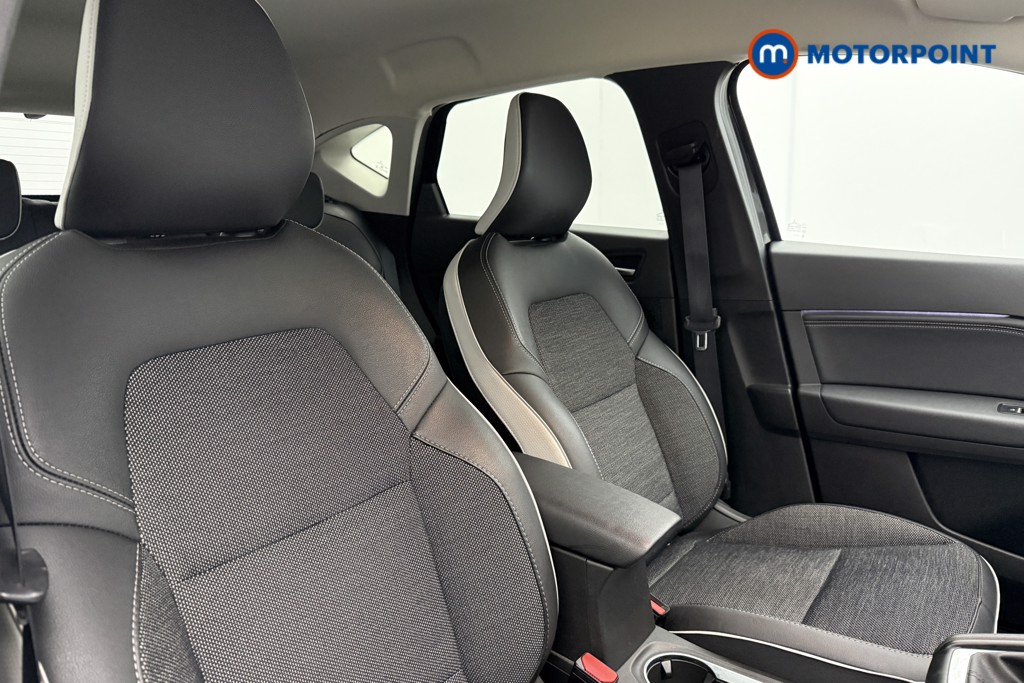 Renault Captur Techno Manual Petrol SUV - Stock Number (1642368) - 23rd supplementary image