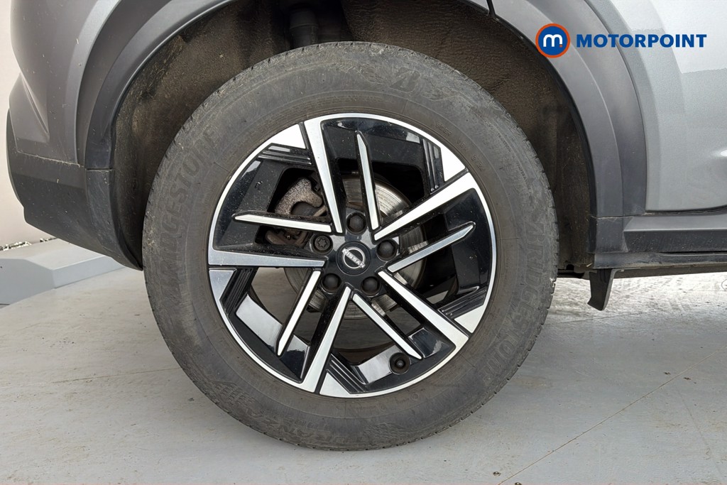 Nissan Juke N-Connecta Automatic Petrol SUV - Stock Number (1642412) - 49th supplementary image