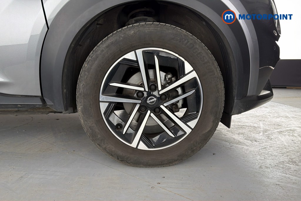 Nissan Juke N-Connecta Automatic Petrol SUV - Stock Number (1642412) - 50th supplementary image