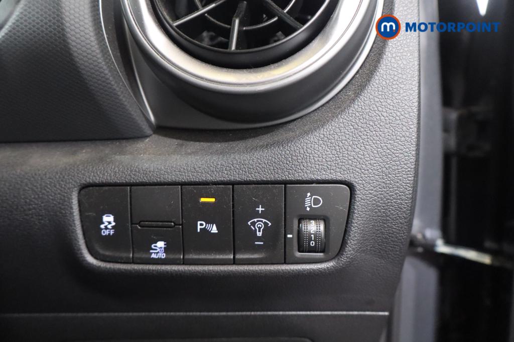 Hyundai Kona Premium Automatic Electric SUV - Stock Number (1643093) - 9th supplementary image