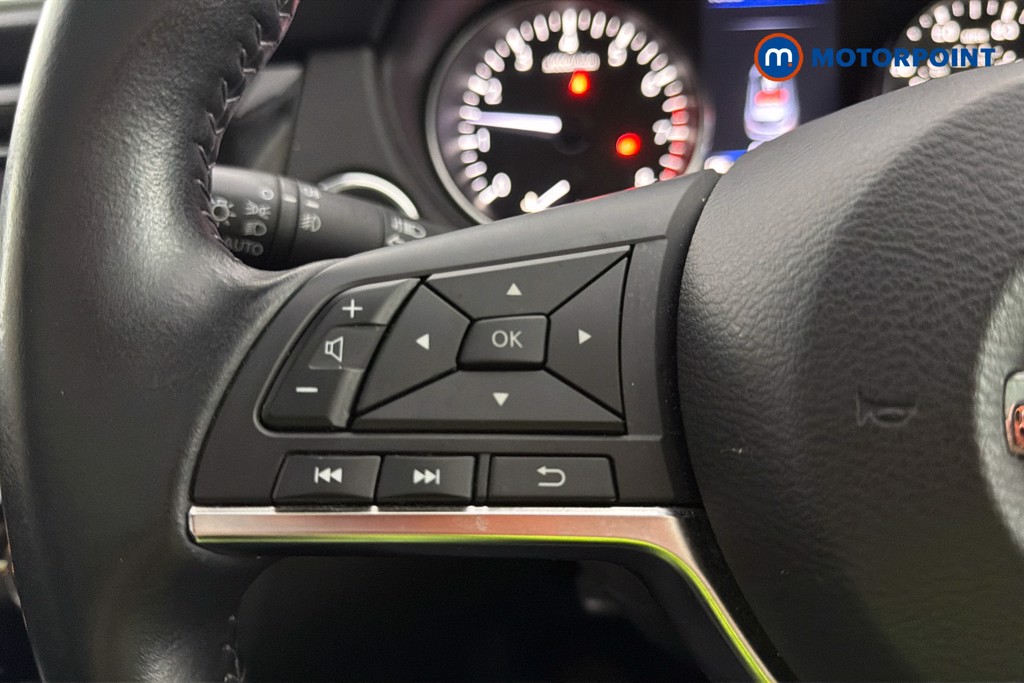 Nissan Qashqai Tekna Automatic Petrol SUV - Stock Number (1643577) - 3rd supplementary image