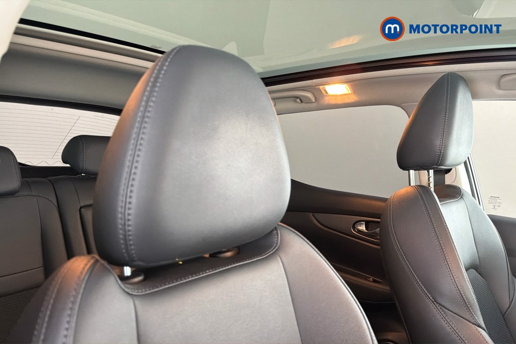 Nissan Qashqai Tekna Automatic Petrol SUV - Stock Number (1643577) - 23rd supplementary image