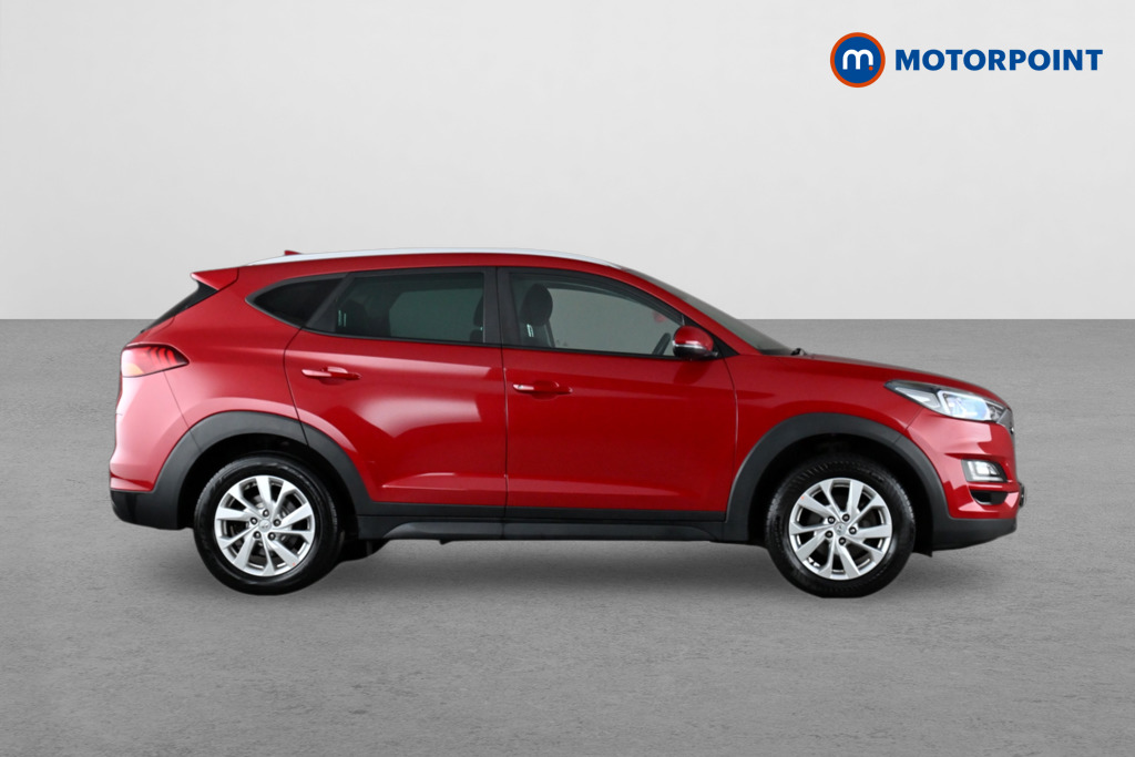 Hyundai Tucson Se Nav Manual Petrol SUV - Stock Number (1643708) - Drivers side