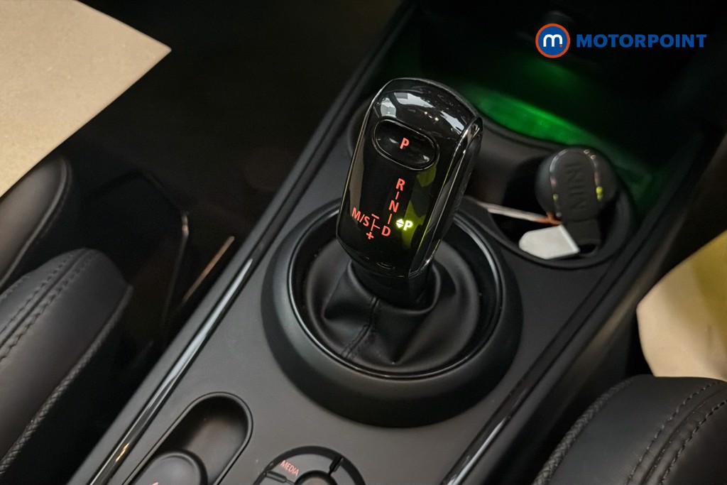 Mini Countryman Cooper S Exclusive Automatic Petrol SUV - Stock Number (1643966) - 15th supplementary image