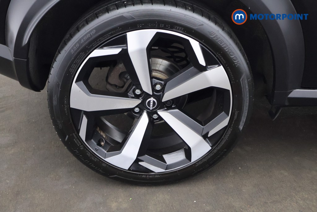 Nissan Juke Tekna Manual Petrol SUV - Stock Number (1644150) - 22nd supplementary image