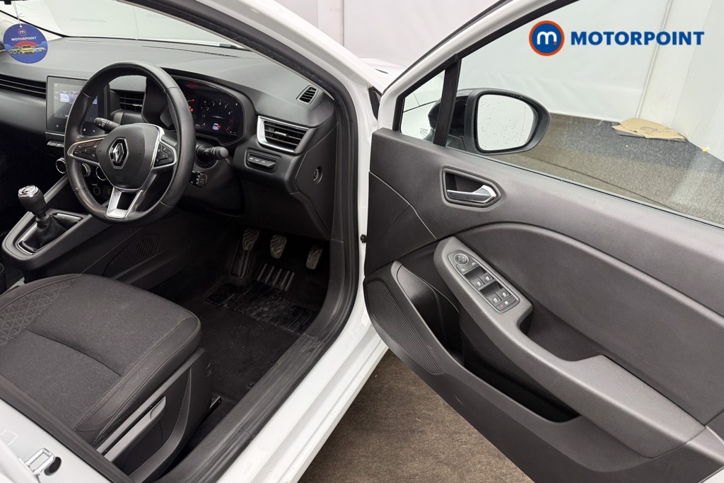 Renault Clio Evolution Manual Petrol Hatchback - Stock Number (1644544) - 21st supplementary image