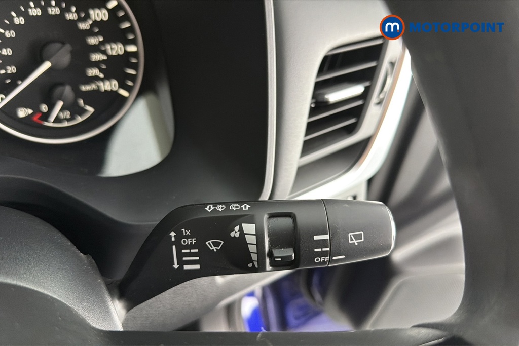 Nissan Qashqai Visia Manual Petrol SUV - Stock Number (1644556) - 6th supplementary image