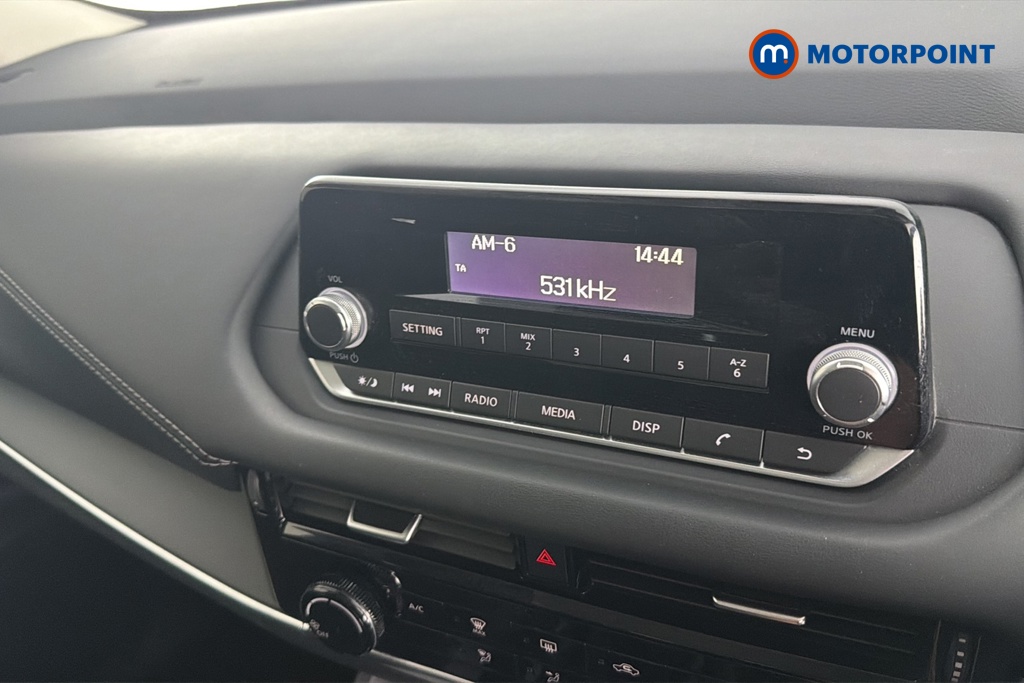 Nissan Qashqai Visia Manual Petrol SUV - Stock Number (1644556) - 8th supplementary image